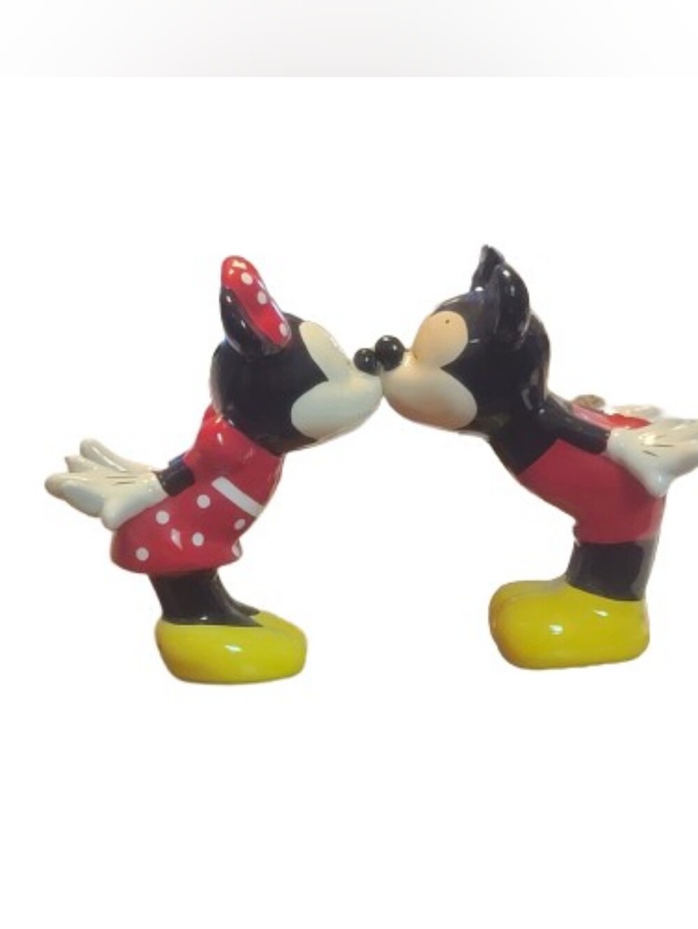 Disney Mickey & Minnie Mouse Kissing Ceramic Salt & Pepper Shakers Jerry Leigh